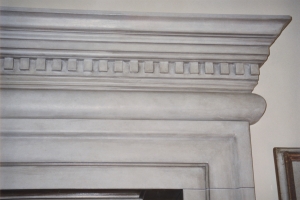 Cornice in gesso da architrave